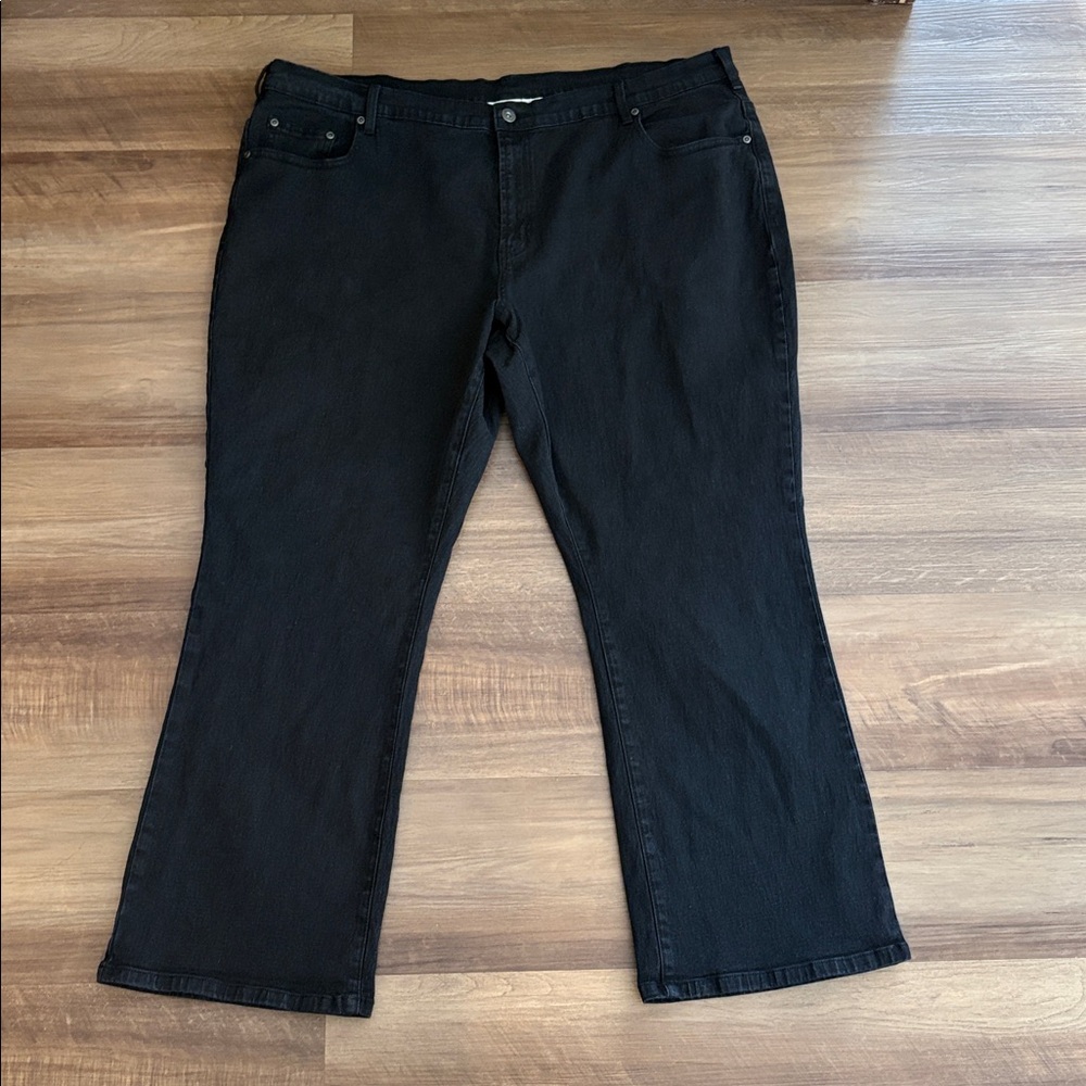 24WP Black Denim Mini Boot Cut Jeans DG2 Diane Gilman 
NWOT